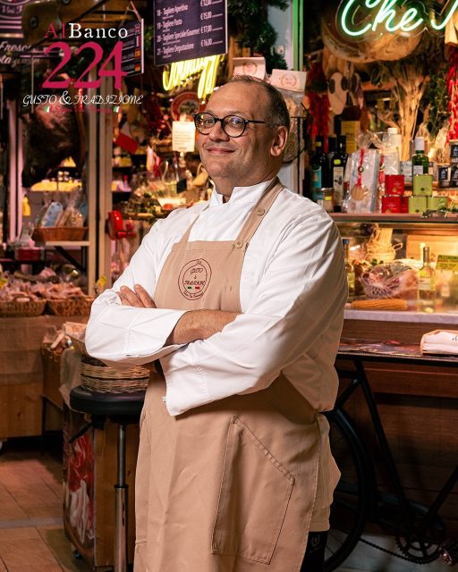 Il meglio della gastronomia italiana, a casa tua
Porta in tavola l’eccellenza con i BOXAL224: selezioni gourmet di formaggi, salumi, conserve e specialità locali, scelte con cura per chi ama i sapori autentici e la creatività in cucina.
Ogni box è un viaggio nei territori del gusto italiano, dove tradizione e qualità si incontrano per regalarti un’esperienza unica. 🇮🇹✨
🍷 Perfetti per una cena speciale, un regalo raffinato o semplicemente per concederti un momento di piacere vero.
👉 Scopri tutte le selezioni su https://www.gustoetradizione.shop 

👉 Usa il codice WELCOME10 e ottieni subito il 10% su tutti i Box Degustazione proposti sul nuovo sito web

#gastronomiaitaliana #madeinitaly #gourmetbox #BOXAL224 #foodlovers #eccellenzaitaliana #MercatoTrionfaleRoma #GustoeTradizioneRoma